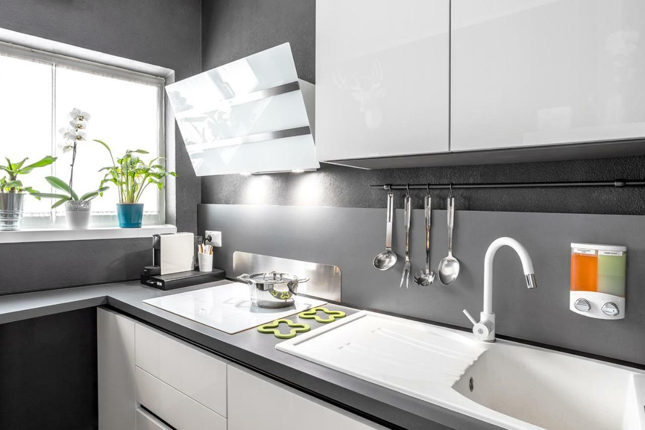 Milky House Milan Apartment Bagian luar foto