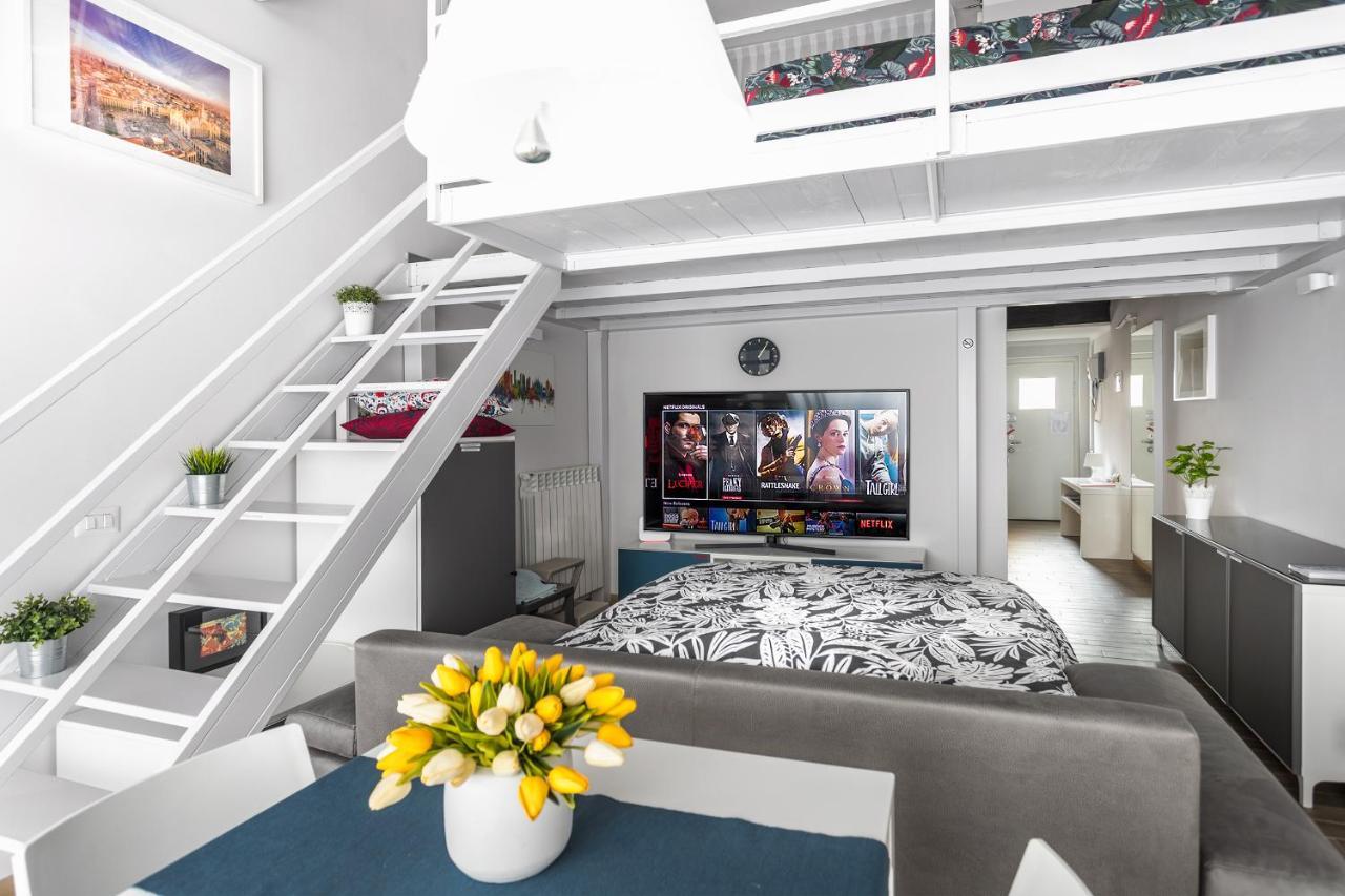Milky House Milan Apartment Bagian luar foto